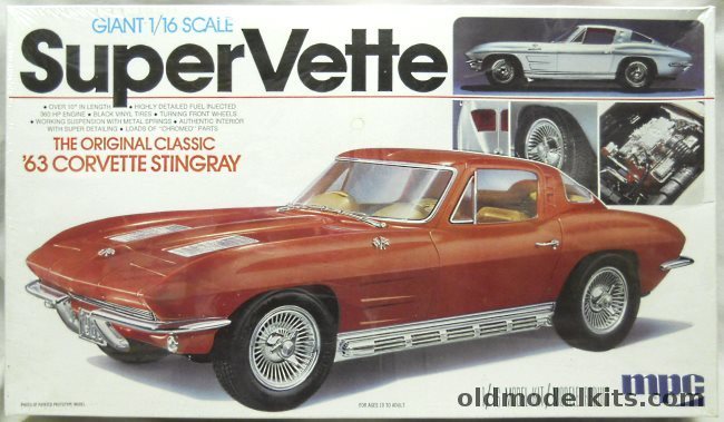 MPC 1/16 1963 Chevrolet Corvette Stingray Split Window Coupe, 1-3056 plastic model kit